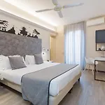Hotel Touring 4*