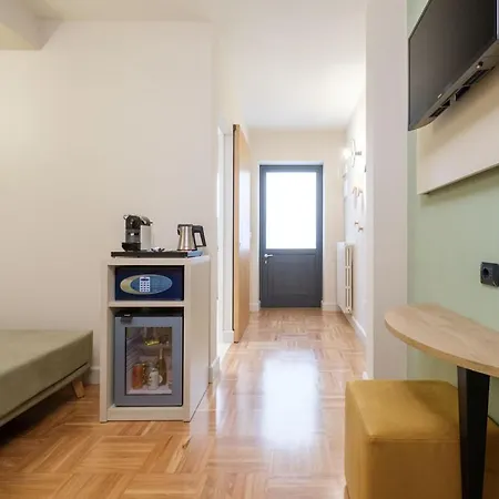 Touring 4* Bologna