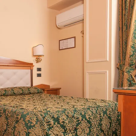 Touring 4* Bologna