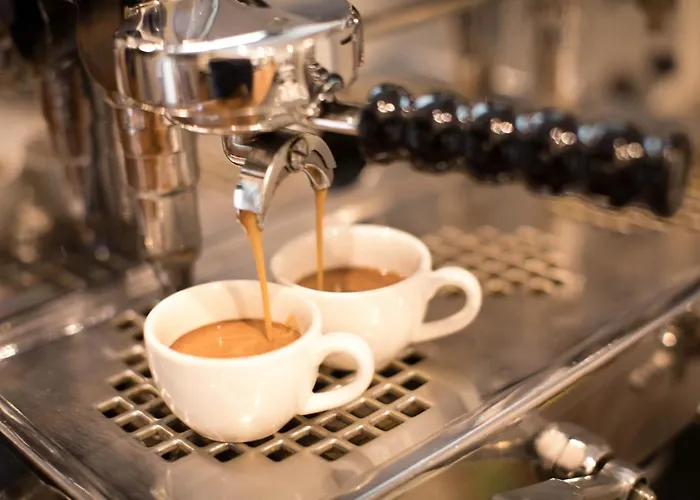 호텔 Touring 4*