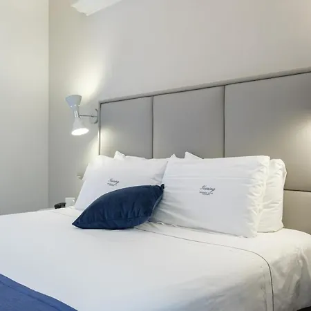 Touring 4* Bologna