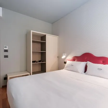 Touring Hotel Bologne