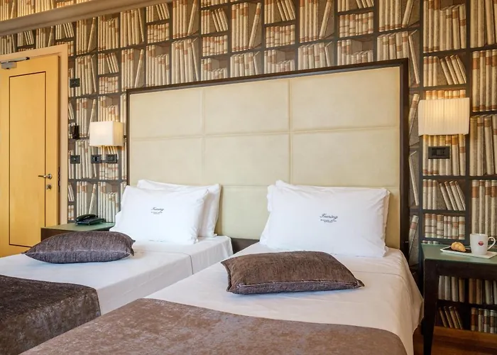 Hotel Touring 4*