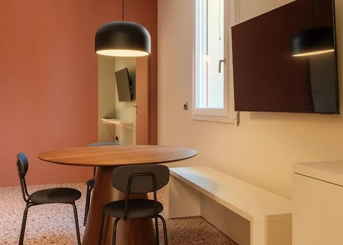 Touring 4* Bologna