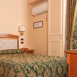 Touring 4* בולוניה